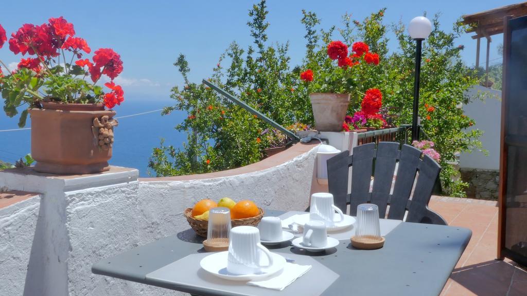 Casa La Via Del Mare Bed & Breakfast